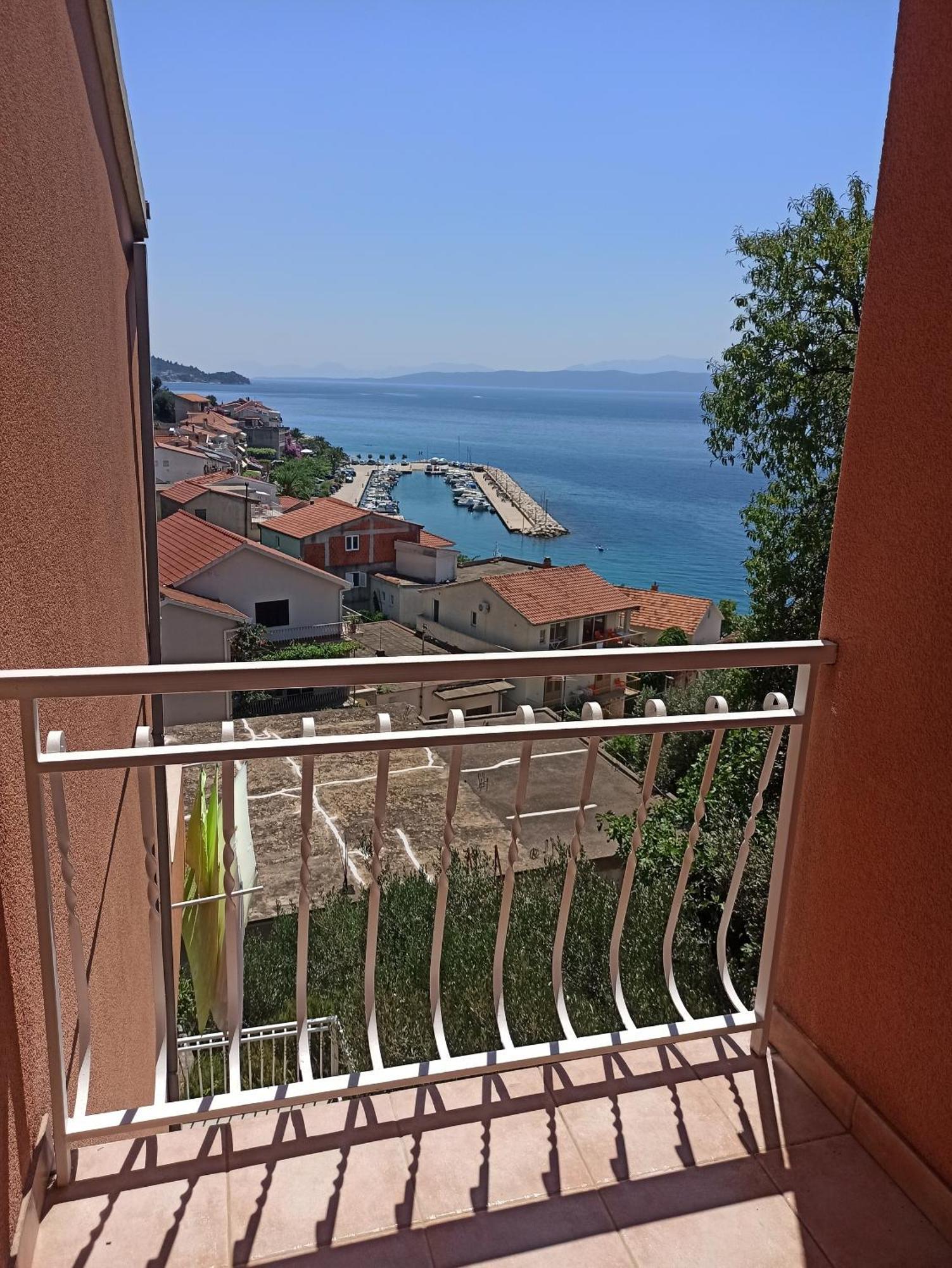 Apartments By The Sea Podgora, Makarska - 2593 エクステリア 写真