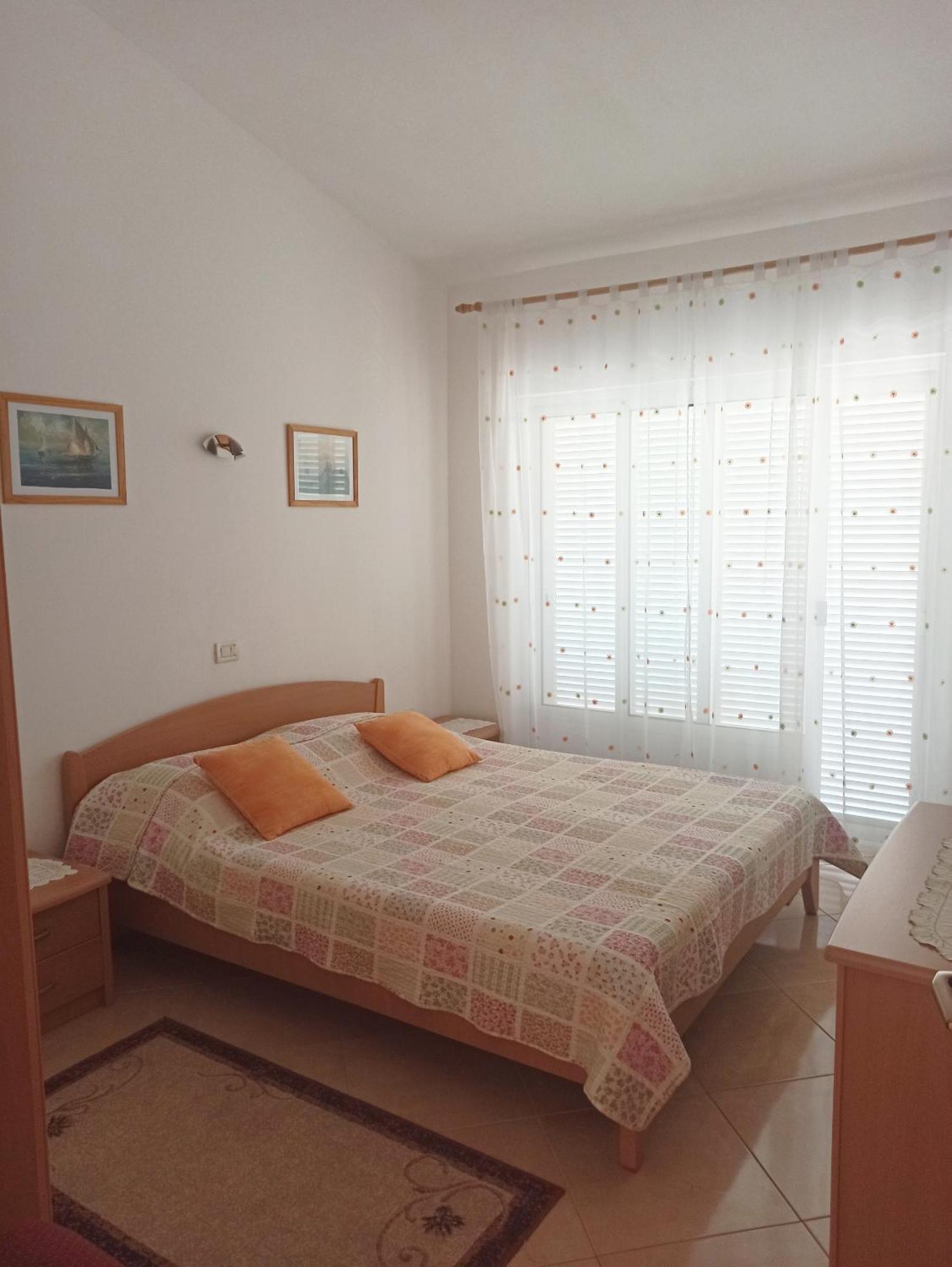 Apartments By The Sea Podgora, Makarska - 2593 エクステリア 写真